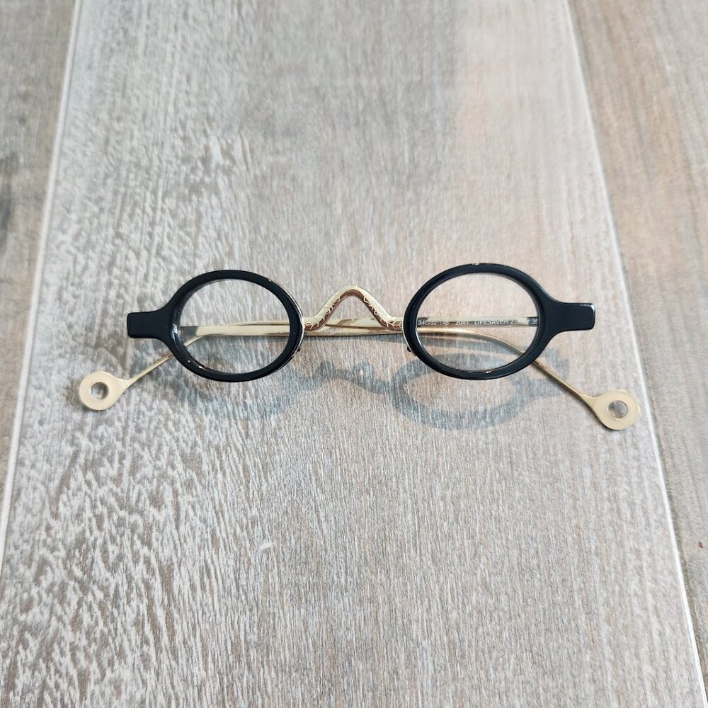 MORGENTHAL FREDERICS Lifesaver 2.0 Oval Eyeglasses in gold and black. UNISEX NIB